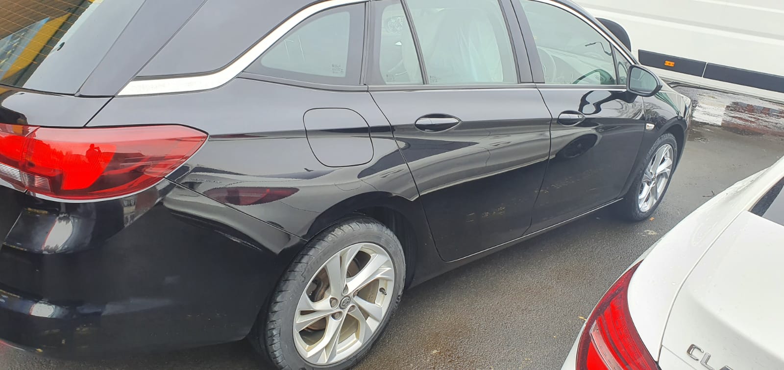 Vauxhall Astra R/H Side Repairs